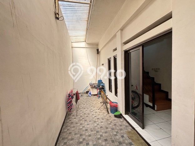 Ruko Bagus Dijual LB 100m2 Lokasi Strategis Bandung Area Cocok untuk Bisnis Ruko Bagus Dijual LB 100m2 Lokasi Strategis Bandung Area Cocok untuk Bisnis
