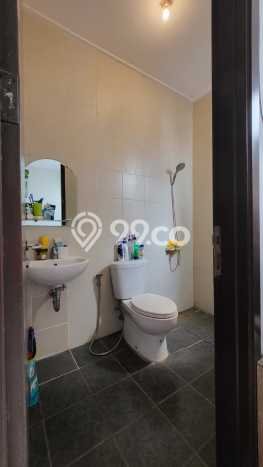 Rumah LT 135m² Konsep Modern di Bintaro, Dekat Fasilitas Umum, Tangerang Selatan Rumah LT 135m² Konsep Modern di Bintaro, Dekat Fasilitas Umum, Tangerang Selatan