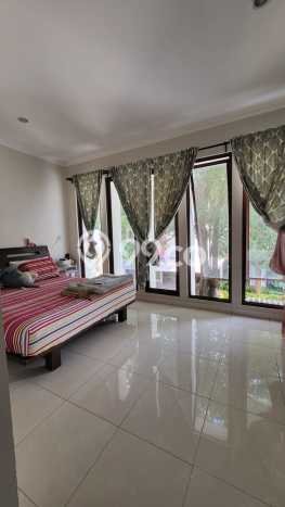 Rumah LT 135m² Konsep Modern di Bintaro, Dekat Fasilitas Umum, Tangerang Selatan Rumah LT 135m² Konsep Modern di Bintaro, Dekat Fasilitas Umum, Tangerang Selatan