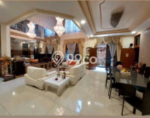 Rumah Luxury Modern Tanpa Renovasi di Pluit Jakarta Utara Rumah Luxury Modern Tanpa Renovasi di Pluit Jakarta Utara