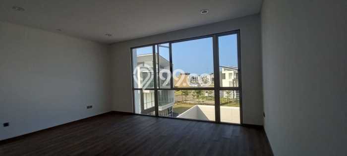 Dijual Rumah Luas Megah Dengan View Eksklusif di Pantai Indah Kapuk, Jakarta Utara Dijual Rumah Luas Megah Dengan View Eksklusif di Pantai Indah Kapuk, Jakarta Utara