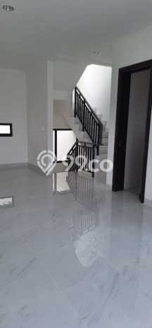 Rumah Elit Modern Siap Huni di Pantai Indah Kapuk Jakarta Utara Rumah Elit Modern Siap Huni di Pantai Indah Kapuk Jakarta Utara