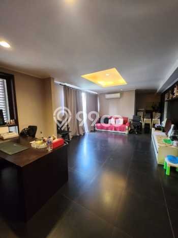 Rumah Elit Modern Siap Huni di Pantai Indah Kapuk Jakarta Utara Rumah Elit Modern Siap Huni di Pantai Indah Kapuk Jakarta Utara