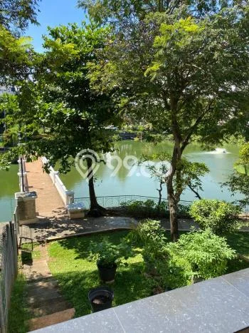 Rumah Elit LB 380m2 Siap Huni Desain Elegan di Pantai Indah Kapuk, Jakarta Utara Rumah Elit LB 380m2 Siap Huni Desain Elegan di Pantai Indah Kapuk, Jakarta Utara