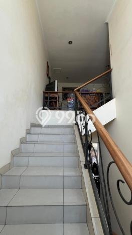Rumah Elit Modern Siap Huni di Pantai Indah Kapuk Jakarta Utara Rumah Elit Modern Siap Huni di Pantai Indah Kapuk Jakarta Utara