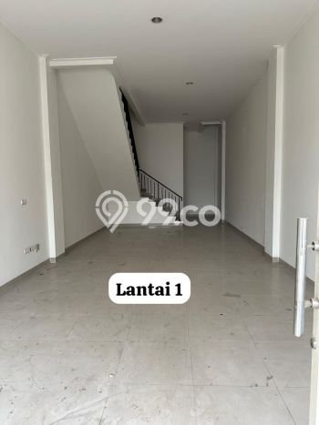 Ruko Dijual di Prime Area Jakarta Utara Luas 270m2 Ruko Dijual di Prime Area Jakarta Utara Luas 270m2