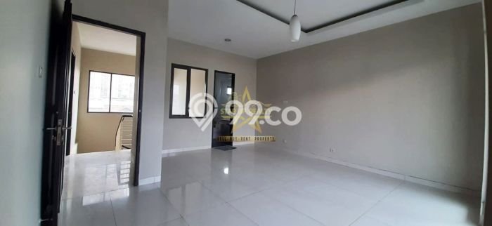 Rumah sewa siap pakai 3 Kamar Tidur di Sudirman, Bandung Rumah sewa siap pakai 3 Kamar Tidur di Sudirman, Bandung