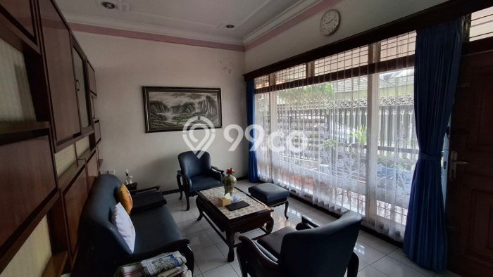 Rumah Mewah Dijual LT 300m2 di Klojen, Malang Rumah Mewah Dijual LT 300m2 di Klojen, Malang