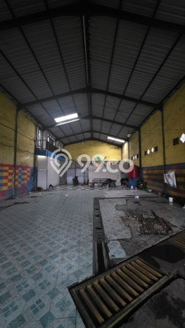 Komersial Dijual di Pakis LT 420m2, LB 520m2 Solusi Investasi Cerdas Komersial Dijual di Pakis LT 420m2, LB 520m2 Solusi Investasi Cerdas