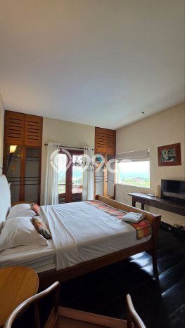 Vila Kawasan Batu, Area 553m2m², Lokasi Potensial untuk bisnis Vila Kawasan Batu, Area 553m2m², Lokasi Potensial untuk bisnis