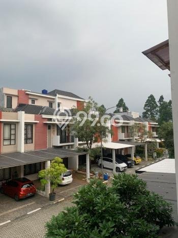 Rumah Asri area Green Lake City, 2 KM, Akses Mudah Rumah Asri area Green Lake City, 2 KM, Akses Mudah