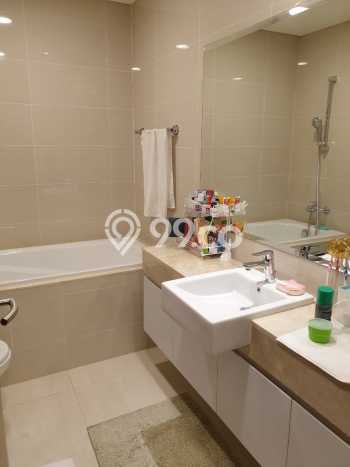 Apartemen Disewakan 4 Kamar Murah Siap Huni di Jakarta Barat, Luas 142m2 Apartemen Disewakan 4 Kamar Murah Siap Huni di Jakarta Barat, Luas 142m2