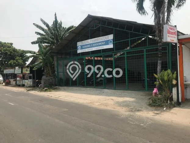 Gudang Lokasi Strategis Kawasan Serpong Utara, Luas 220m2m², Jalan Raya Gudang Lokasi Strategis Kawasan Serpong Utara, Luas 220m2m², Jalan Raya