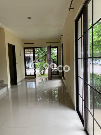 Rumah sewa siap huni 4 Kamar Tidur di Green Lake City, Jakarta Barat Rumah sewa siap huni 4 Kamar Tidur di Green Lake City, Jakarta Barat