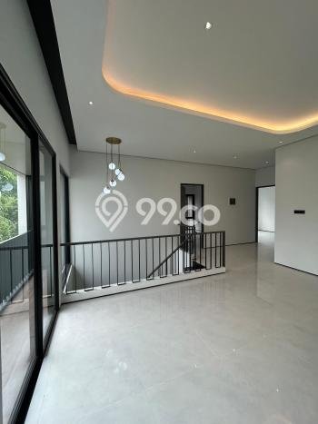 Rumah Mewah LB 280m2 Siap Pakai Desain Elegan di BSD Eminent, Tangerang Rumah Mewah LB 280m2 Siap Pakai Desain Elegan di BSD Eminent, Tangerang