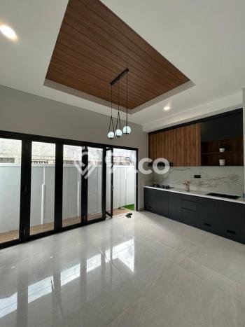 Dijual Rumah Luas Megah Dengan View Eksklusif di BSD Kencana Loka, Tangerang Dijual Rumah Luas Megah Dengan View Eksklusif di BSD Kencana Loka, Tangerang
