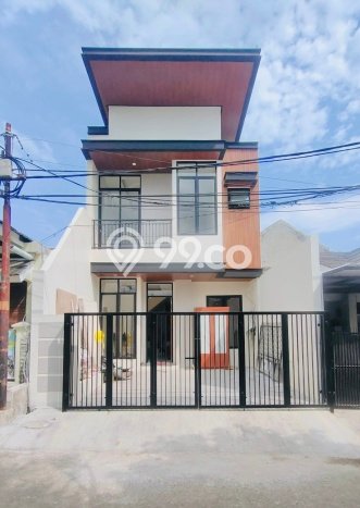 Dijual Hunian Rumah Terawat 3 KT di BSD Kencana Loka, Tangerang Dijual Hunian Rumah Terawat 3 KT di BSD Kencana Loka, Tangerang
