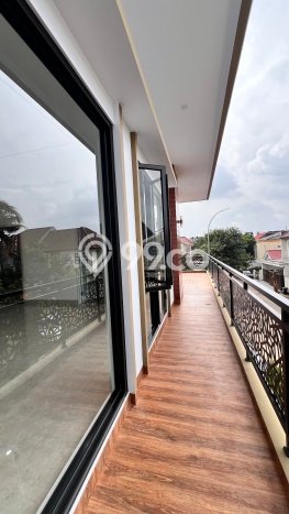 Rumah Elit Modern Siap Huni di BSD Kencana Loka Tangerang Rumah Elit Modern Siap Huni di BSD Kencana Loka Tangerang