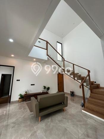 Dijual Rumah Mewah Megah Dengan View Cantik di BSD Taman Crysant, Tangerang Dijual Rumah Mewah Megah Dengan View Cantik di BSD Taman Crysant, Tangerang