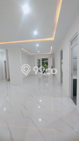 Rumah Luxury Modern Siap Huni di BSD Delatinos Tangerang Rumah Luxury Modern Siap Huni di BSD Delatinos Tangerang
