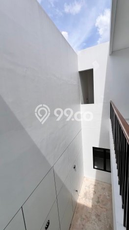 Dijual Rumah Mewah Megah Dengan View Cantik di BSD Kencana Loka, Tangerang Dijual Rumah Mewah Megah Dengan View Cantik di BSD Kencana Loka, Tangerang