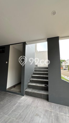 Dijual Rumah Luas Elegan Dengan View Eksklusif di BSD The Green, Tangerang Dijual Rumah Luas Elegan Dengan View Eksklusif di BSD The Green, Tangerang
