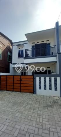 Hunian Cantik Modern Lb 90m2 di Cipayung, Jakarta Timur Hunian Cantik Modern Lb 90m2 di Cipayung, Jakarta Timur