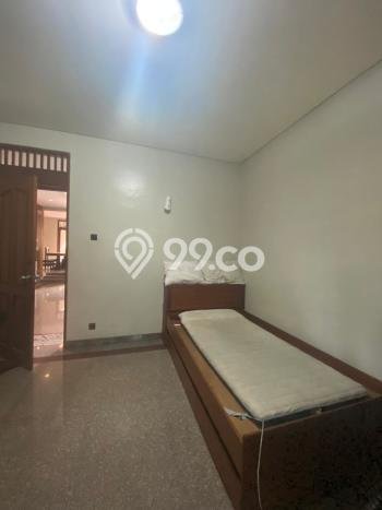Sewa Rumah Murah di Lippo Karawaci Tangerang Punya 4 KT Sewa Rumah Murah di Lippo Karawaci Tangerang Punya 4 KT
