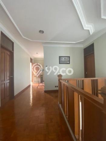 Sewa Rumah Murah di Lippo Karawaci Tangerang Punya 4 KT Sewa Rumah Murah di Lippo Karawaci Tangerang Punya 4 KT