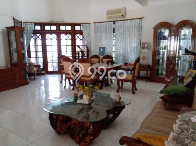 Rumah Modern 6 KT di Maguwoharjo Yogyakarta Semi Furnished Rumah Modern 6 KT di Maguwoharjo Yogyakarta Semi Furnished