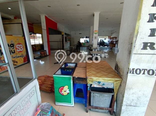 Komersial Bagus Dijual LB 700m2 Lokasi Strategis Yogyakarta Area Cocok untuk Bisnis Komersial Bagus Dijual LB 700m2 Lokasi Strategis Yogyakarta Area Cocok untuk Bisnis