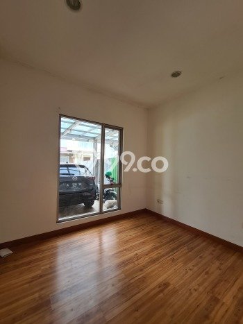 Rumah Elit LB 220m2 Siap Pakai Desain Elegan di Pantai Indah Kapuk, Jakarta Utara Rumah Elit LB 220m2 Siap Pakai Desain Elegan di Pantai Indah Kapuk, Jakarta Utara