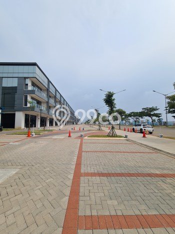 Unit Ruko Dijual di Jakarta Utara LT 144m2 & LB 576m2 Unit Ruko Dijual di Jakarta Utara LT 144m2 & LB 576m2