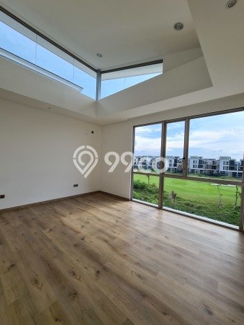 Rumah Luxury Modern Tanpa Renovasi di Pantai Indah Kapuk Jakarta Utara Rumah Luxury Modern Tanpa Renovasi di Pantai Indah Kapuk Jakarta Utara