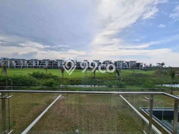 Rumah Luxury Modern Tanpa Renovasi di Pantai Indah Kapuk Jakarta Utara Rumah Luxury Modern Tanpa Renovasi di Pantai Indah Kapuk Jakarta Utara