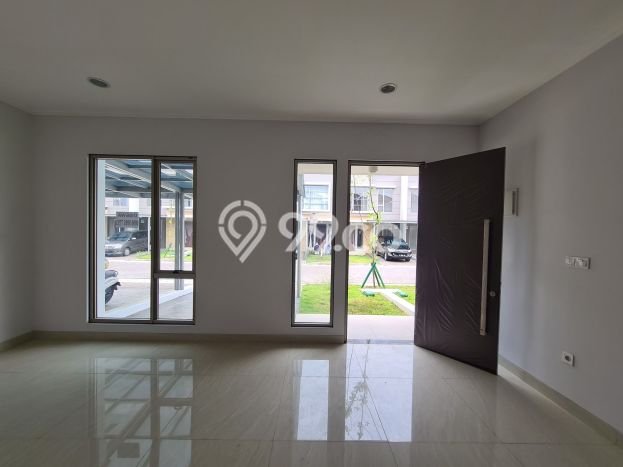 For Sale! Luxury House LT 90m2 Desain Modern di Pantai Indah Kapuk For Sale! Luxury House LT 90m2 Desain Modern di Pantai Indah Kapuk