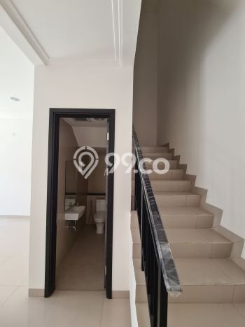 Rumah Elit Modern Siap Huni di Pantai Indah Kapuk Jakarta Utara Rumah Elit Modern Siap Huni di Pantai Indah Kapuk Jakarta Utara