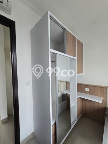 Disewakan! Rumah 3 Kamar Tidur &
3 Kamar Mandi di Pantai Indah Kapuk 2, Jakarta Utara Disewakan! Rumah 3 Kamar Tidur &
3 Kamar Mandi di Pantai Indah Kapuk 2, Jakarta Utara