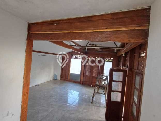 DIJUAL! Vila di , Luas 200m2m², Posisi Strategis DIJUAL! Vila di , Luas 200m2m², Posisi Strategis