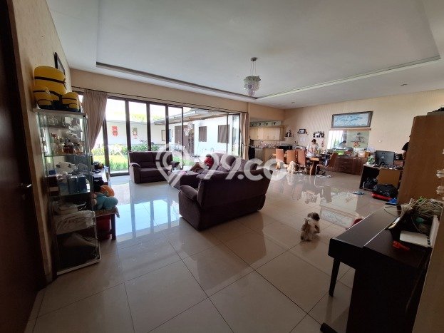LISTING BARU! Rumah Strategis di Paseh, LT 510m² Bangunan 350m² LISTING BARU! Rumah Strategis di Paseh, LT 510m² Bangunan 350m²