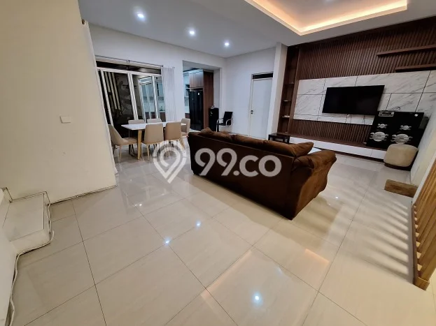 Rumah Sewa Bandung LT 220m2 LB 280m2 Kawasan Kota Baru Parahyangan Rumah Sewa Bandung LT 220m2 LB 280m2 Kawasan Kota Baru Parahyangan