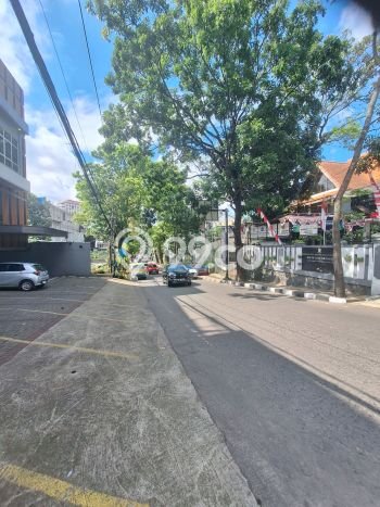 Disewakan Komersial di Sukajadi Bandung LT 1000m2, LB 1983m2 Disewakan Komersial di Sukajadi Bandung LT 1000m2, LB 1983m2