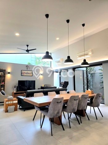 Ready to Use! Premium House LT 400m2 Desain Modern di BSD The Green Ready to Use! Premium House LT 400m2 Desain Modern di BSD The Green