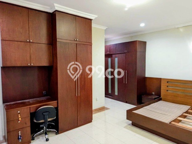 Jual Rumah Luas Megah Dengan View Cantik di Gading Serpong, Tangerang Jual Rumah Luas Megah Dengan View Cantik di Gading Serpong, Tangerang