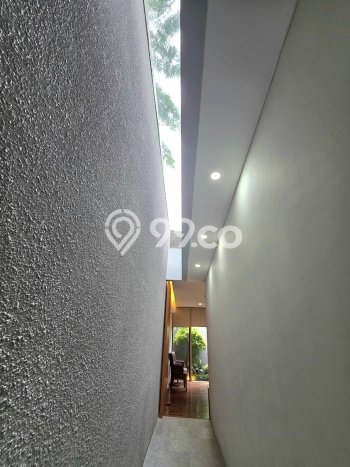Ready to Use! Premium House LT 400m2 Desain Modern di BSD The Green Ready to Use! Premium House LT 400m2 Desain Modern di BSD The Green