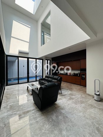 Rumah Elit LB 720m2 Siap Huni Desain Elegan di Alam Sutera, Tangerang Rumah Elit LB 720m2 Siap Huni Desain Elegan di Alam Sutera, Tangerang