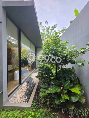 Ready to Use! Premium House LT 400m2 Desain Modern di BSD The Green Ready to Use! Premium House LT 400m2 Desain Modern di BSD The Green