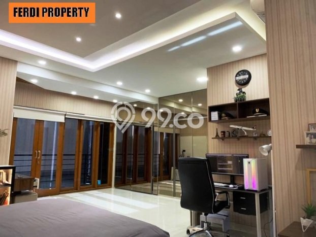 Rumah Elit LB 300m2 Siap Pakai Desain Elegan di Citra Grand, Jakarta Timur Rumah Elit LB 300m2 Siap Pakai Desain Elegan di Citra Grand, Jakarta Timur