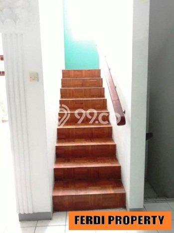 Rumah Luxury Modern Tanpa Renovasi di Citra Grand Jakarta Timur Rumah Luxury Modern Tanpa Renovasi di Citra Grand Jakarta Timur