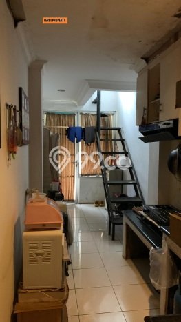 Rumah LT 165m² Dekat Tempat Strategis di Citra Grand, Jakarta Timur Rumah LT 165m² Dekat Tempat Strategis di Citra Grand, Jakarta Timur